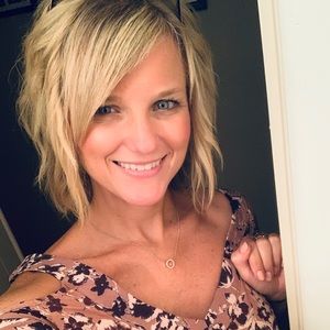 Meet your Posher, Kelly